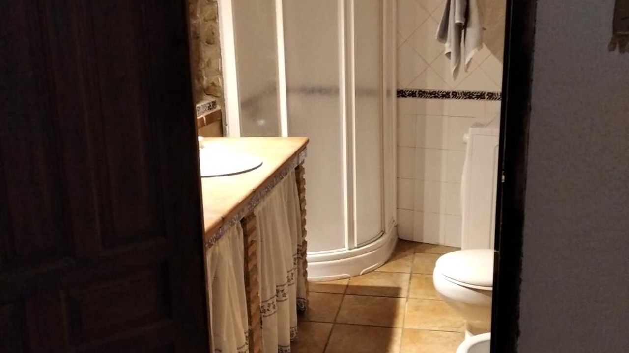 Photo of Bathroom in Rubite
