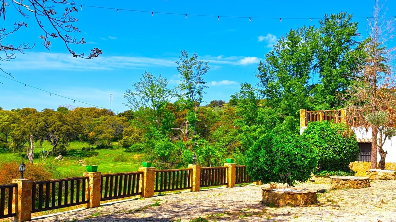 Photo of Outdoor in Algarinejo