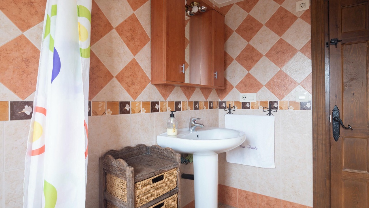 Photo of Bathroom in Cadiar