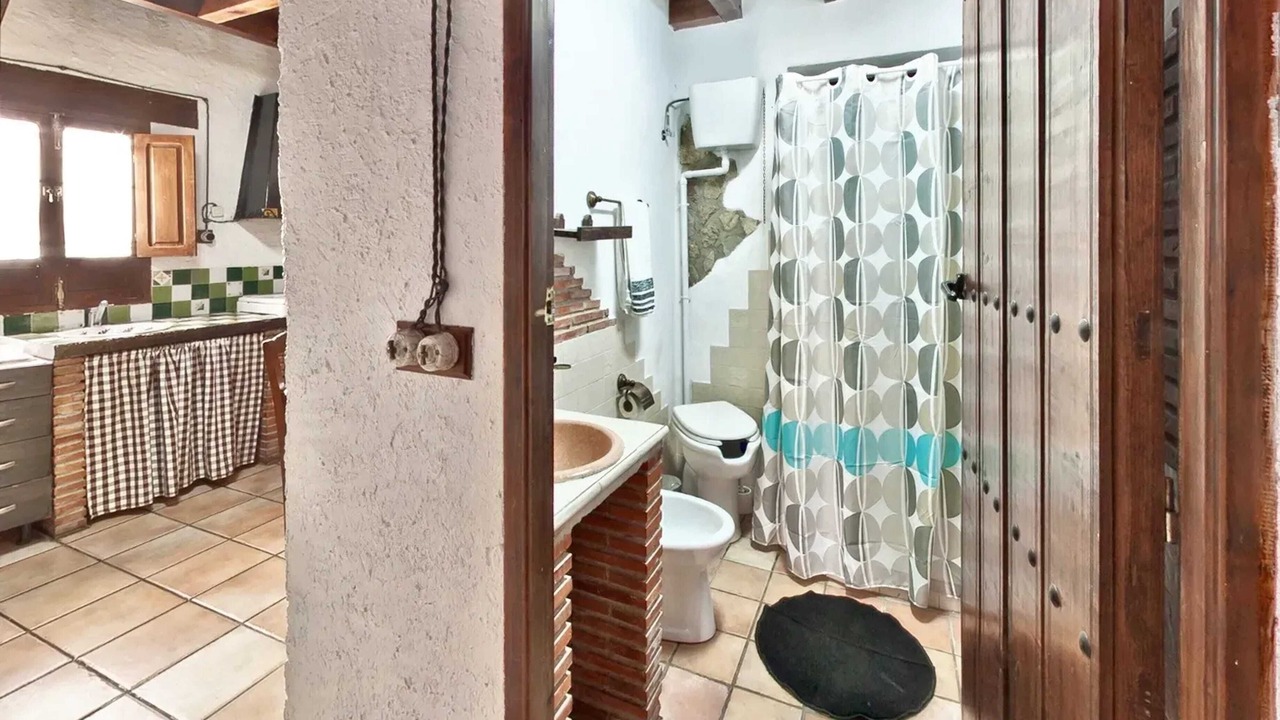 Photo of Bathroom in Serval