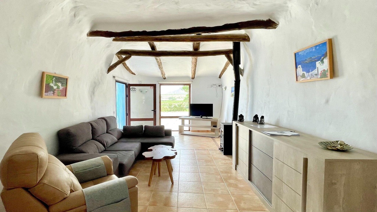 Photo of Livingroom in Cullar