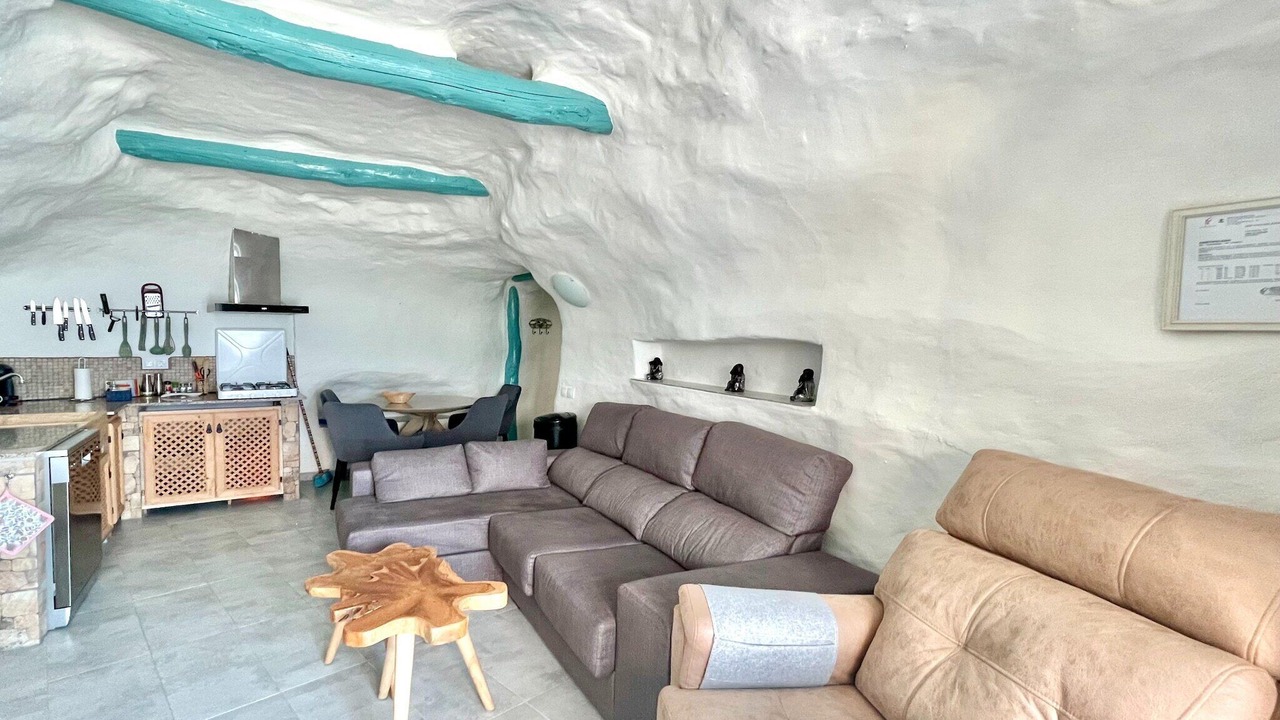 Photo of Livingroom in Cullar