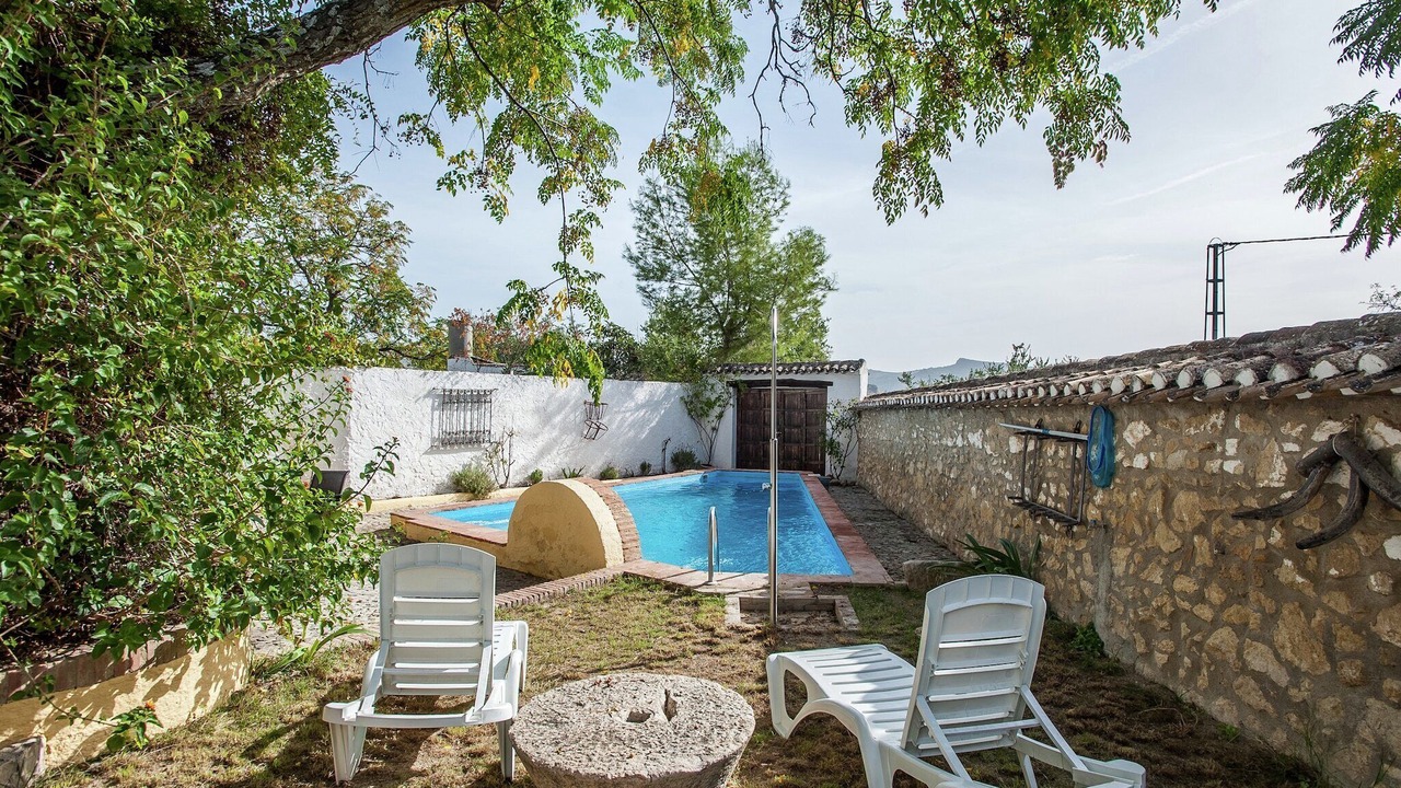 Photo of Outdoor in Algarinejo