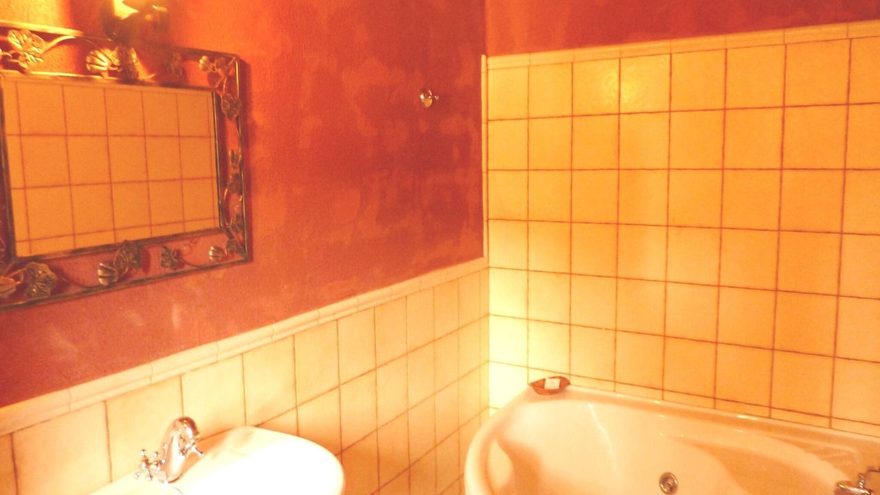 Photo of Bathroom in Algarinejo