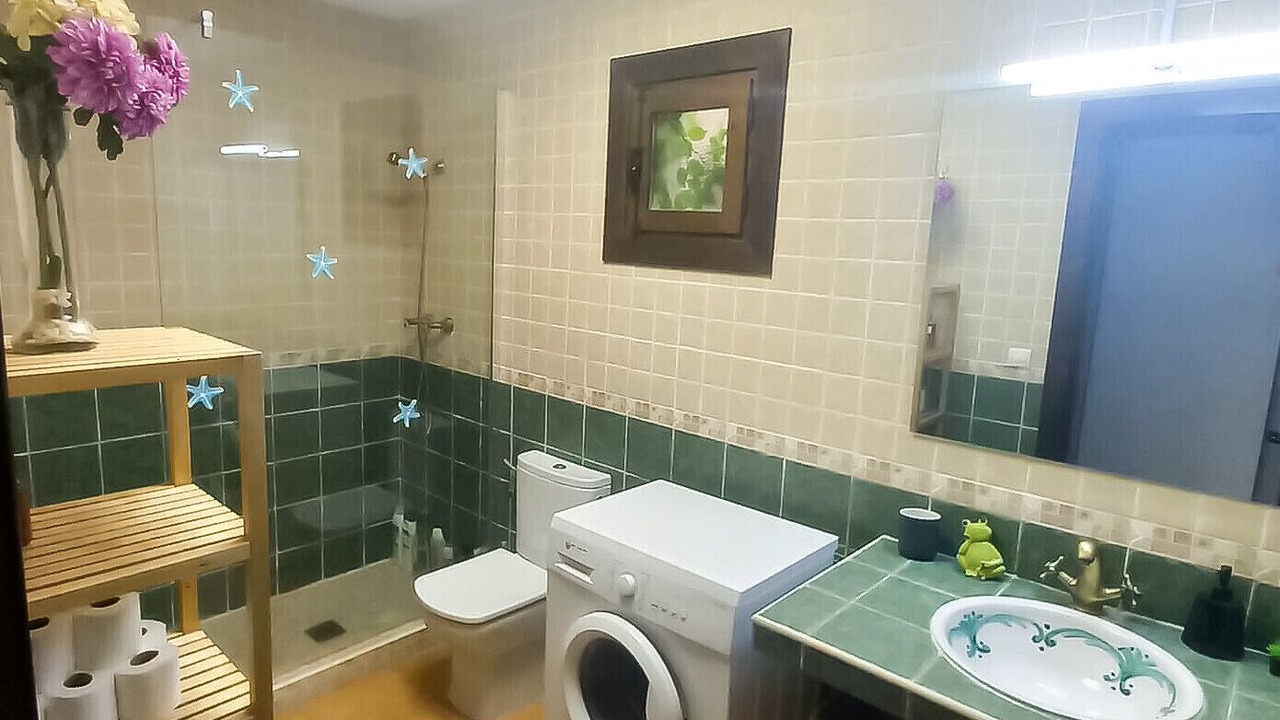 Photo of Bathroom in Carataunas
