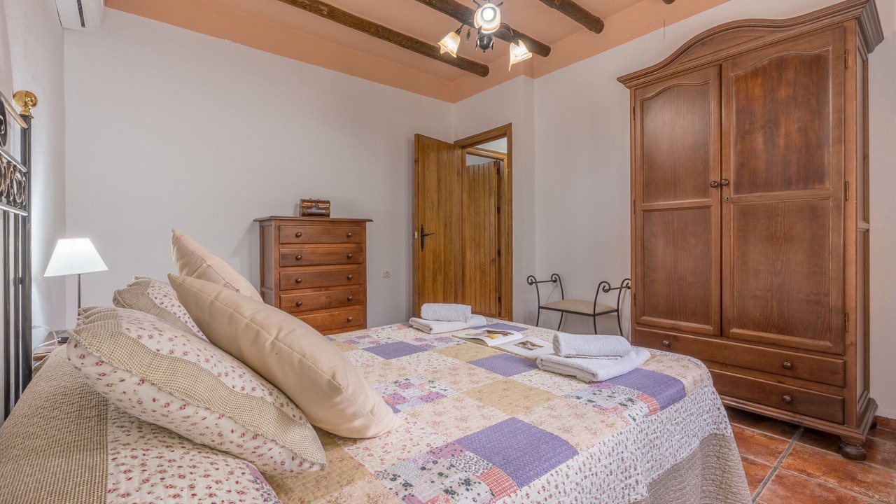Photo of Bedroom in Orgiva