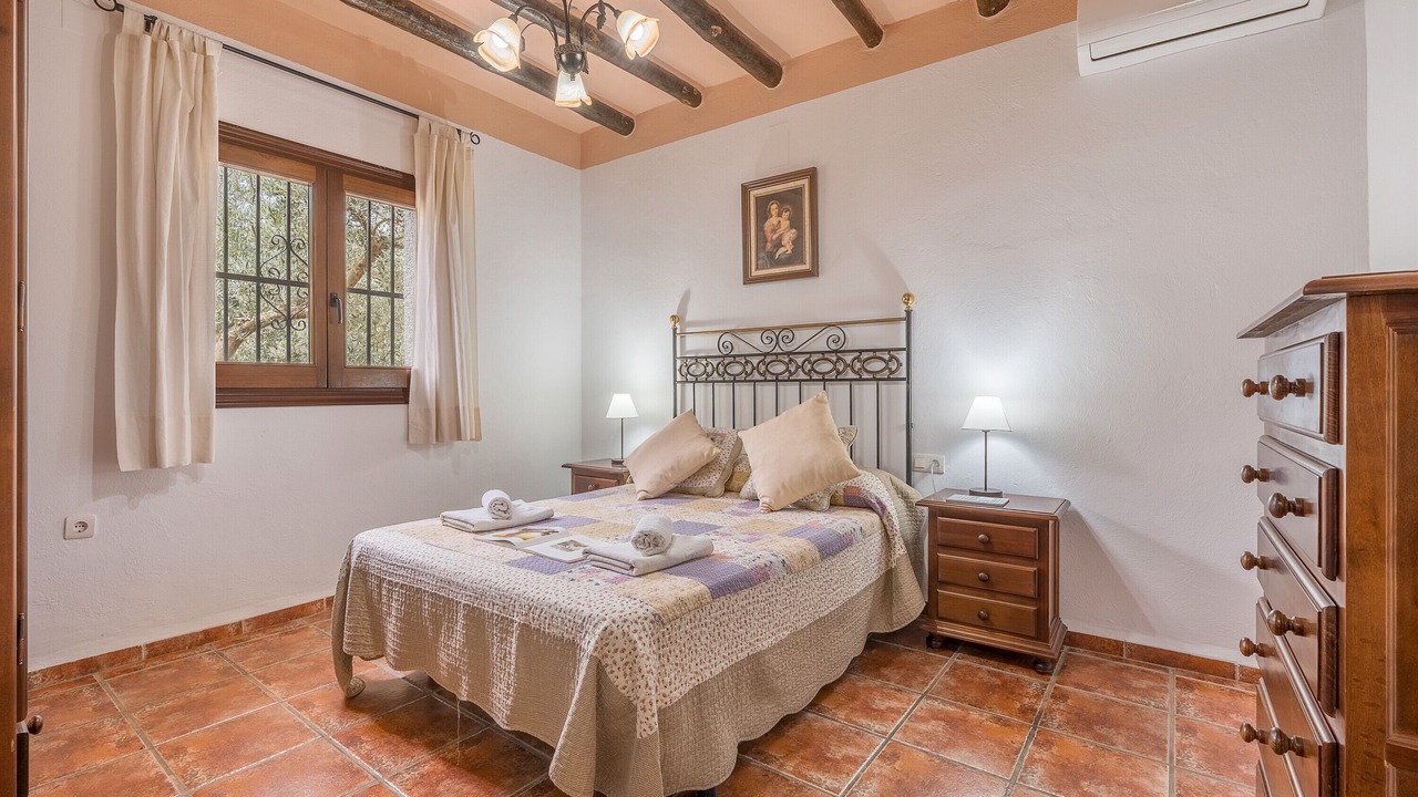 Photo of Bedroom in Orgiva
