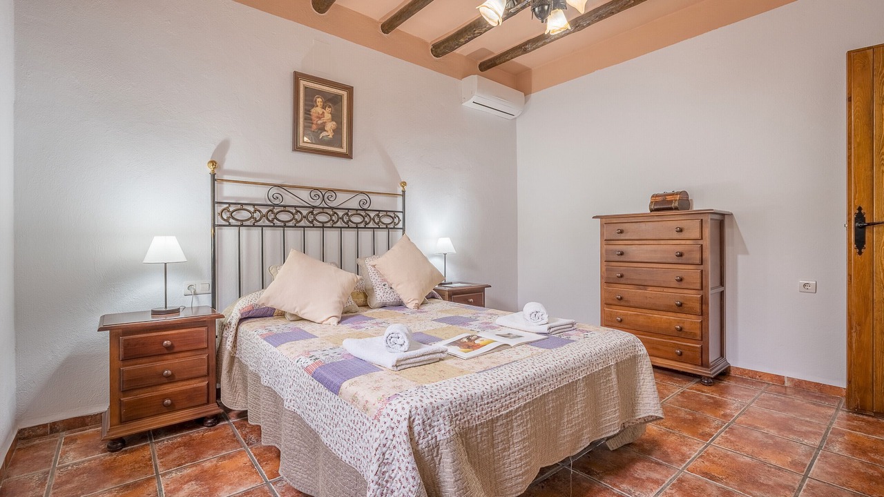 Photo of Bedroom in Orgiva