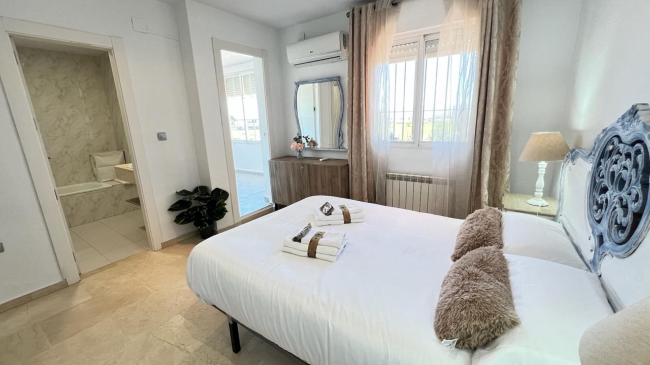 Photo of Bedroom in Albolote