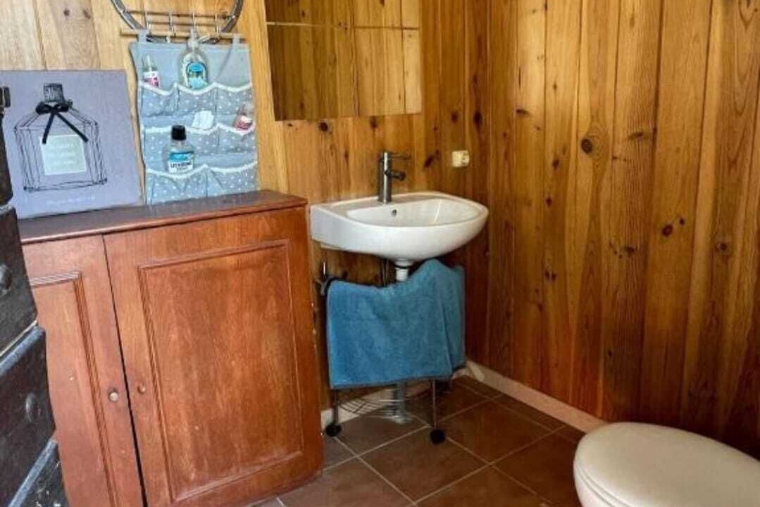 Photo of Bathroom in Dudar