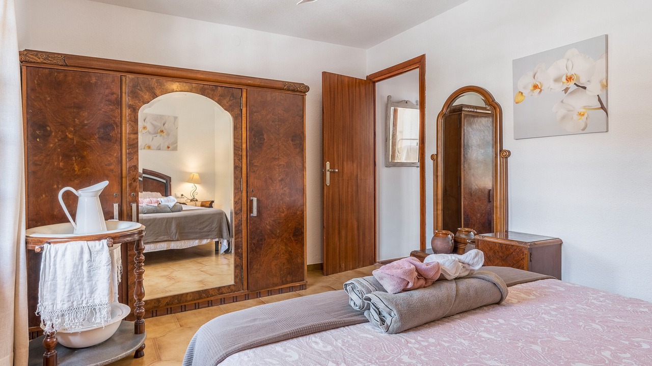 Photo of Bedroom in Velilla-Taramay