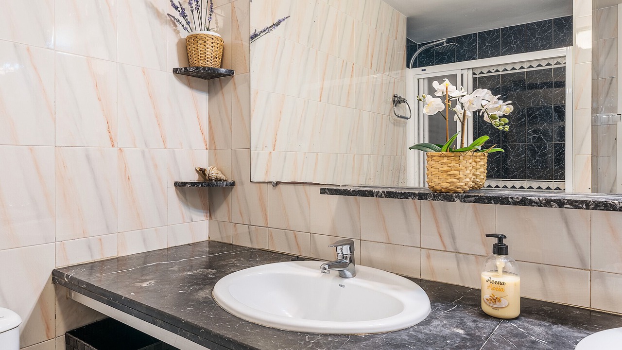 Photo of Bathroom in Velilla-Taramay