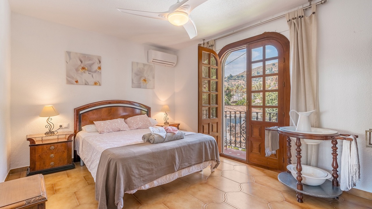 Photo of Bedroom in Velilla-Taramay