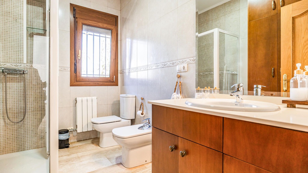 Photo of Bathroom in Jun