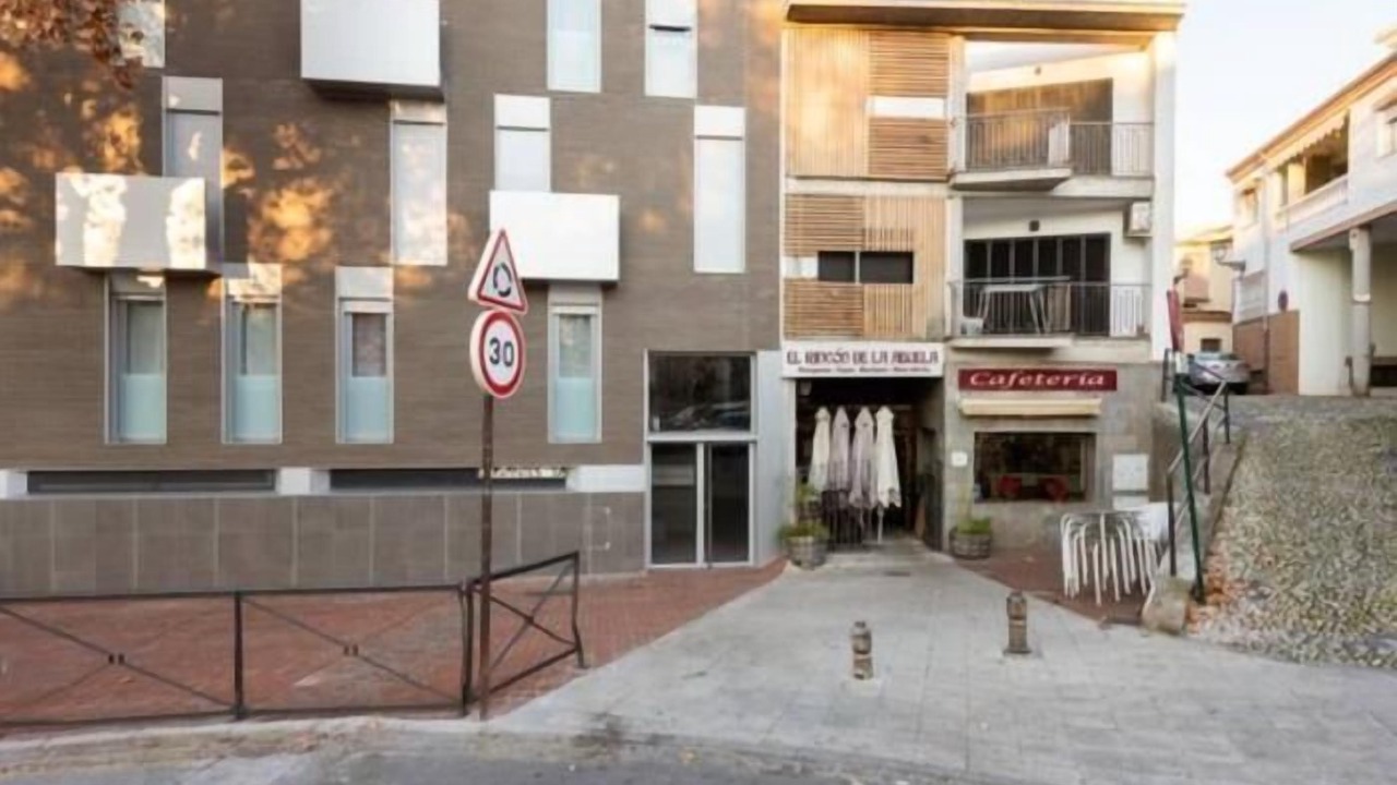 Photo of Outdoor in Genil