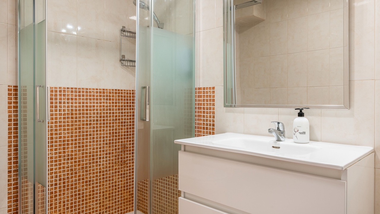 Photo of Bathroom in Zaidin