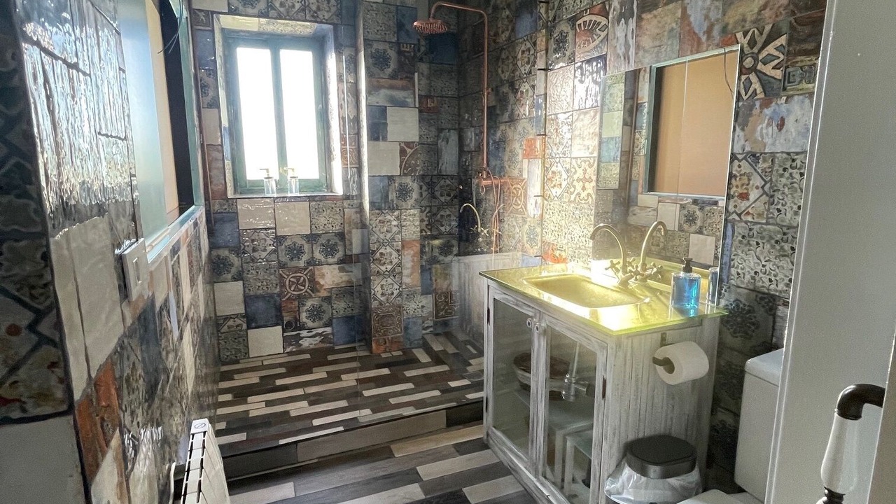Photo of Bathroom in Cullar Vega