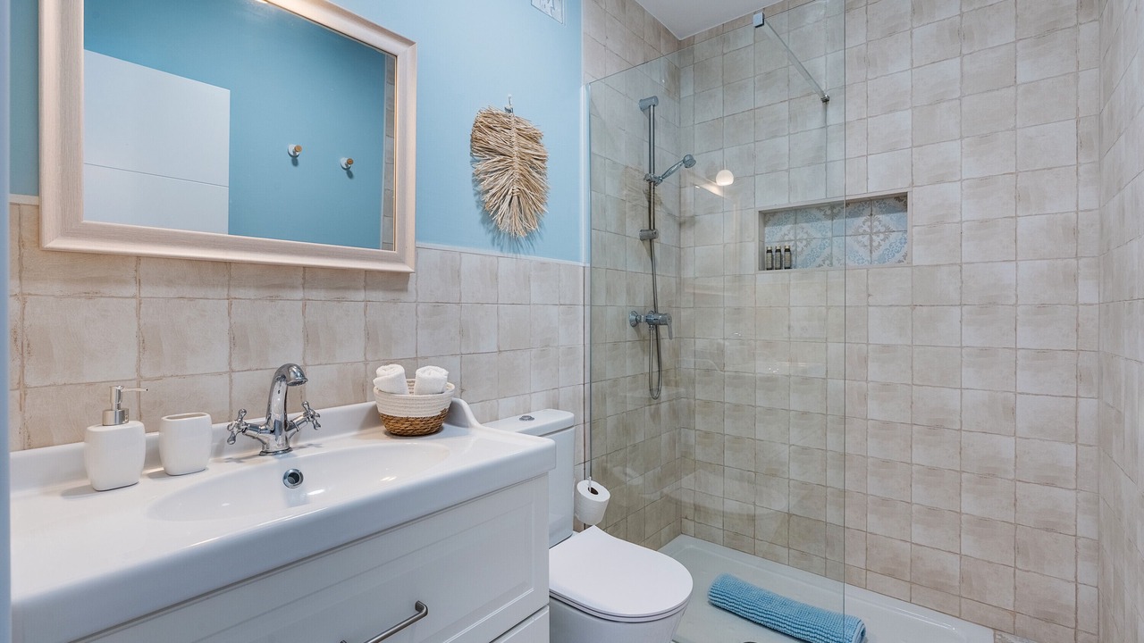 Photo of Bathroom in Melegis