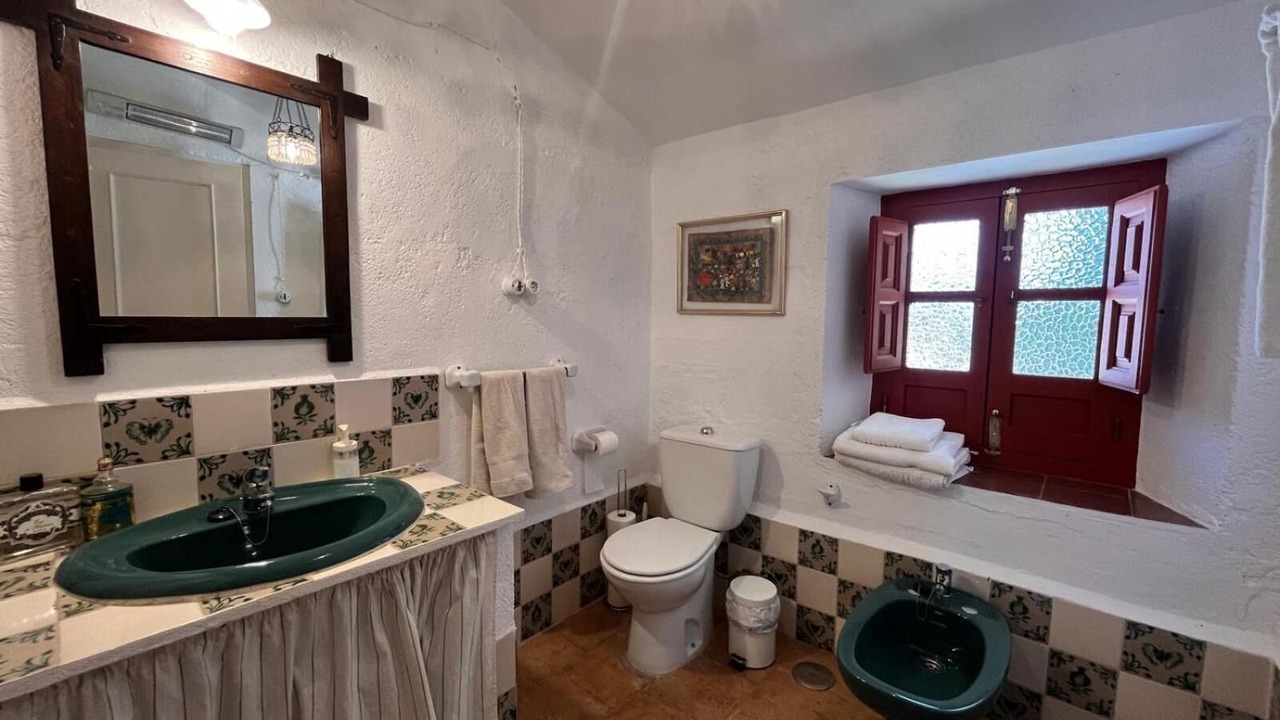 Photo of Bathroom in Otura