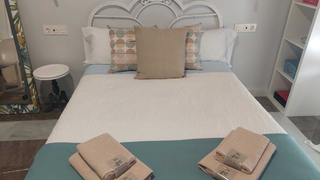 Photo of Bedroom in Alomartes