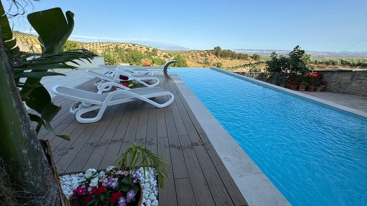 Photo of Outdoor in Alomartes