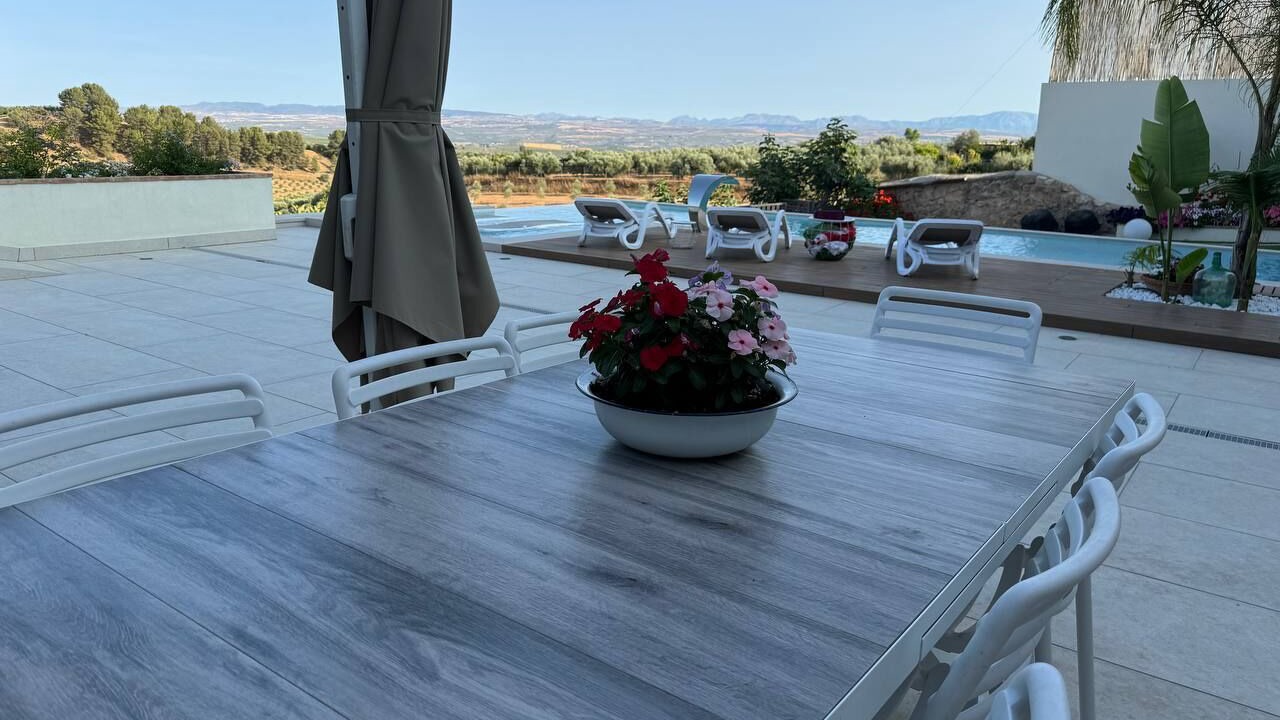 Photo of Outdoor in Alomartes