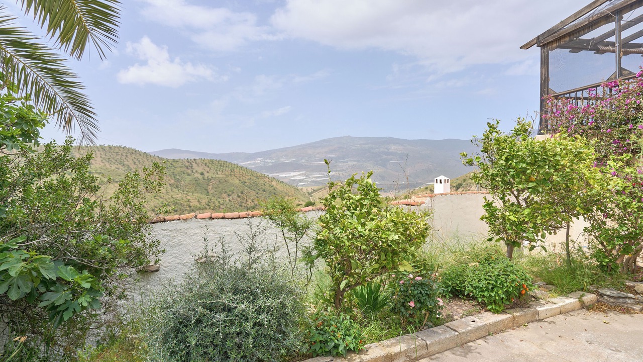 Photo of Outdoor in Rubite