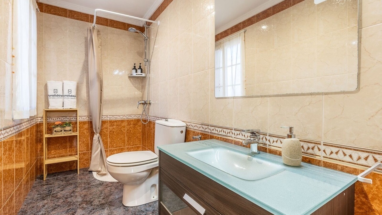 Photo of Bathroom in Orgiva