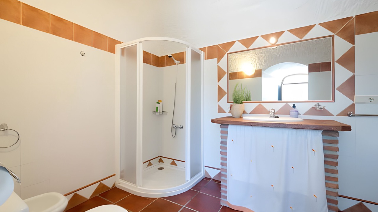 Photo of Bathroom in Benalua de Guadix