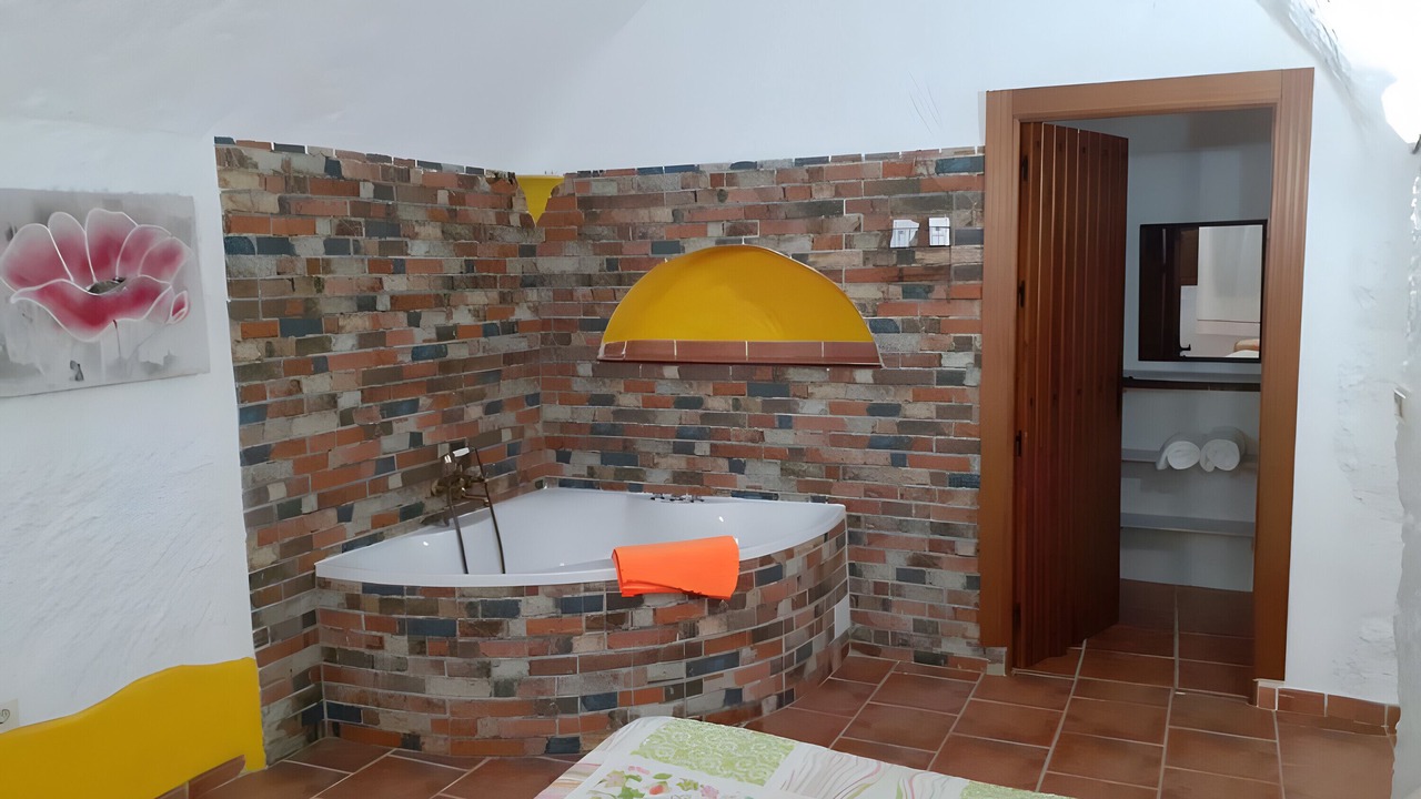 Photo of Bathroom in Benalua de Guadix