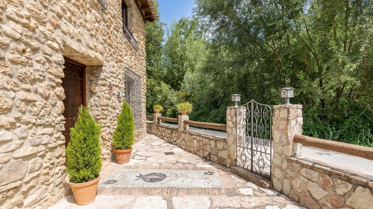 Photo of Outdoor in Algarinejo