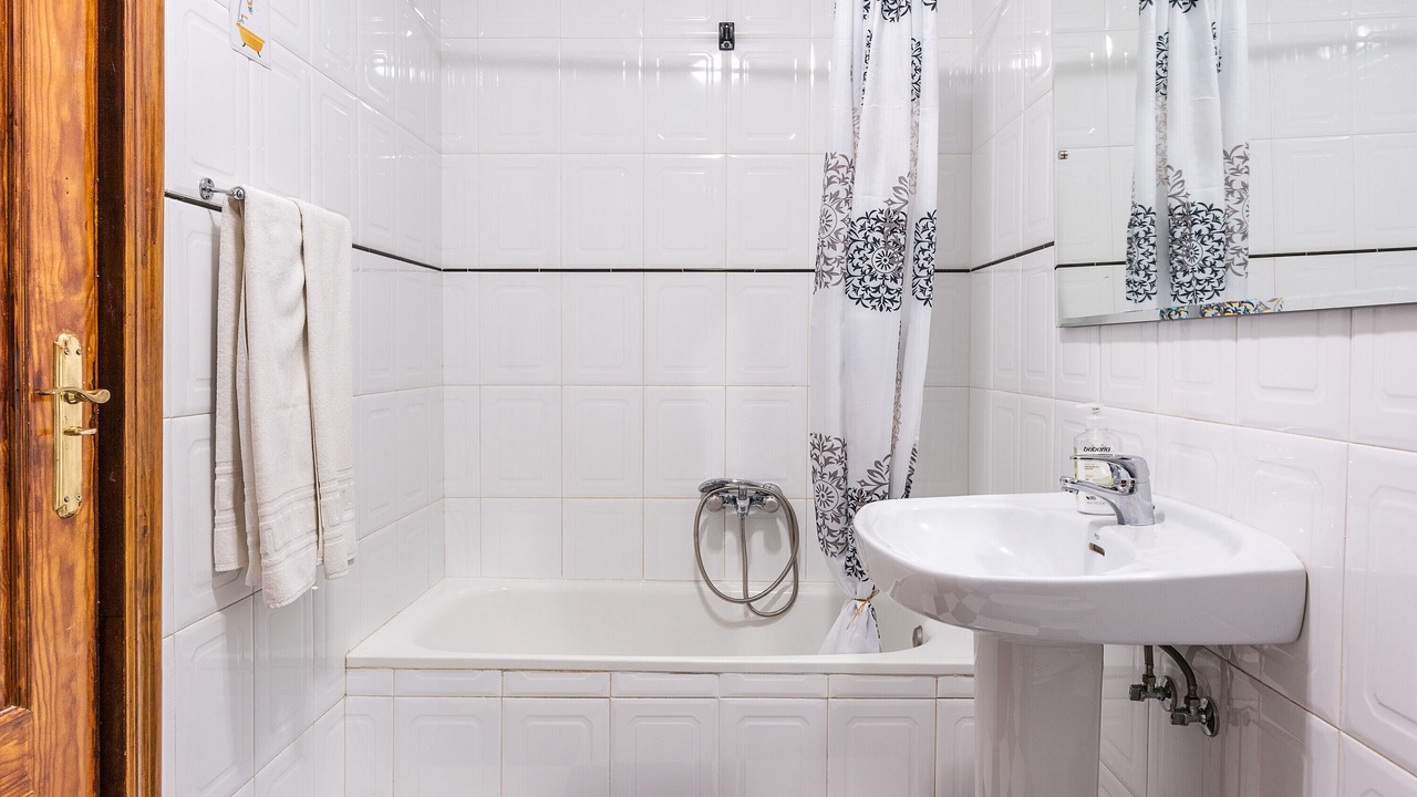 Photo of Bathroom in Guejar Sierra