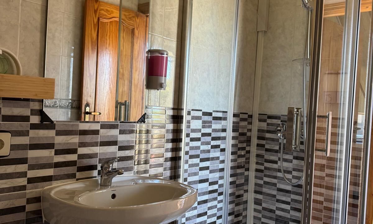 Photo of Bathroom in Guejar Sierra
