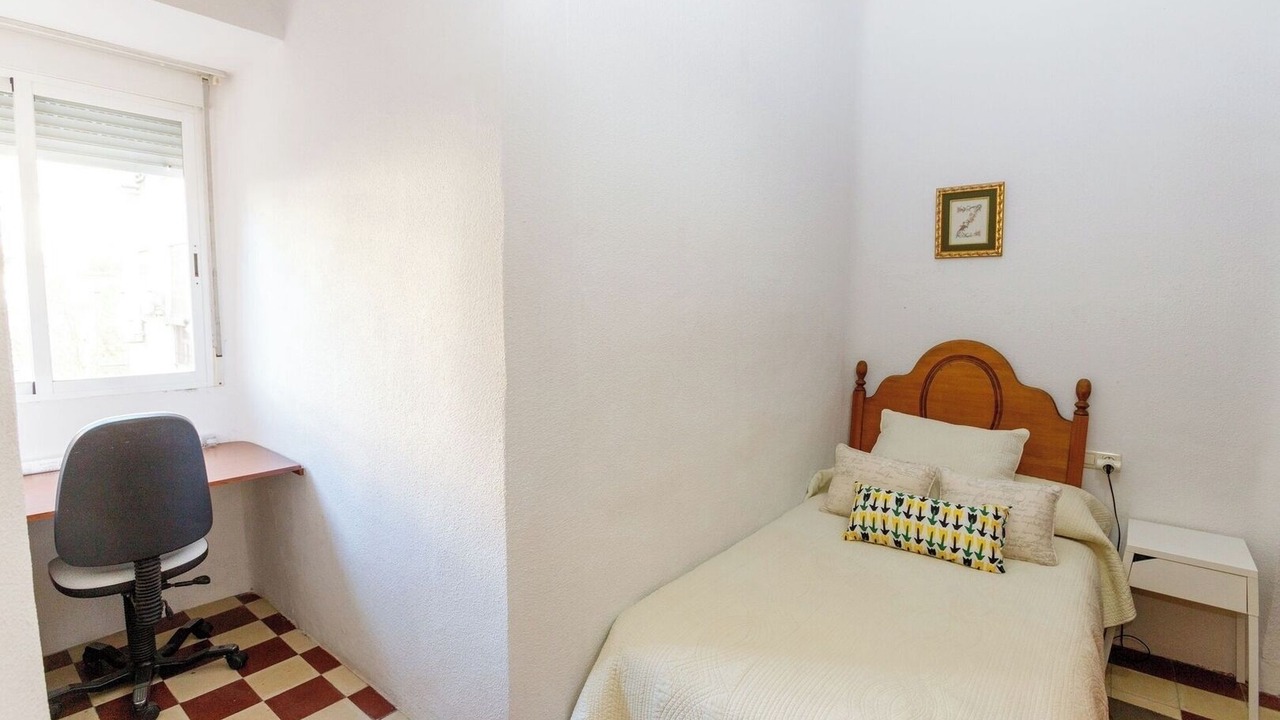 Photo of Bedroom in Figares