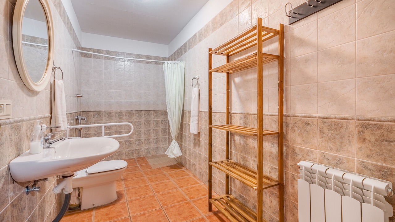 Photo of Bathroom in Guejar Sierra