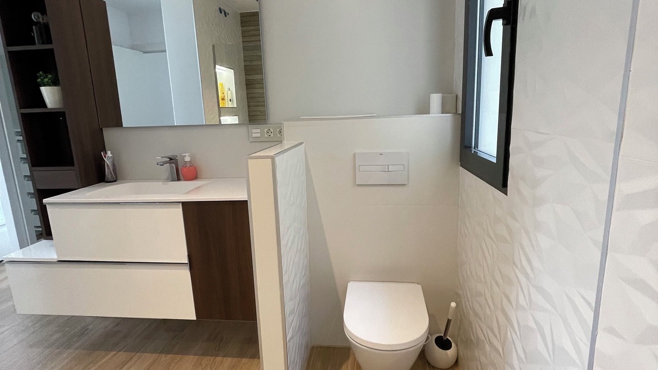 Photo of Bathroom in Peligros