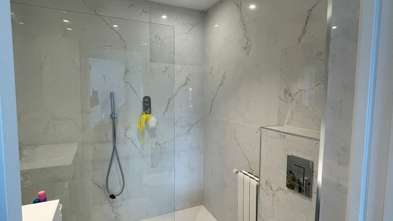 Photo of Bathroom in Peligros