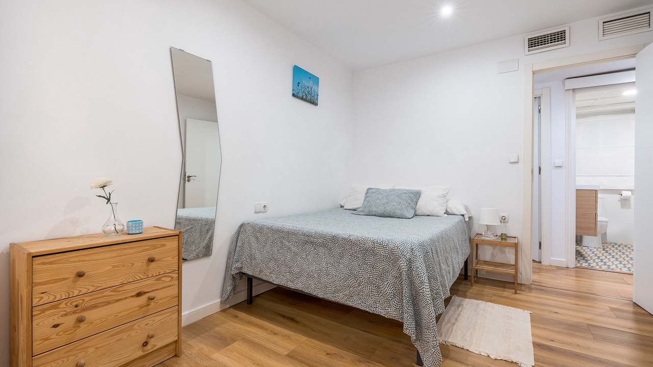 Photo of Bedroom in Figares
