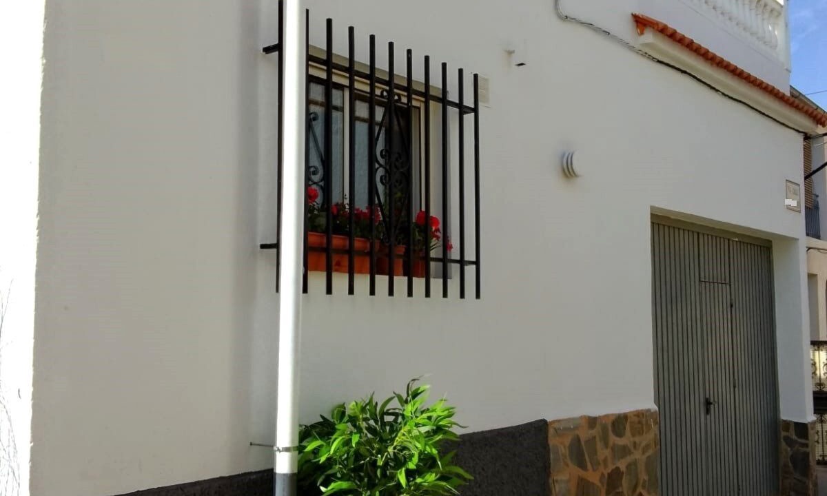 Photo of Outdoor in Albunol