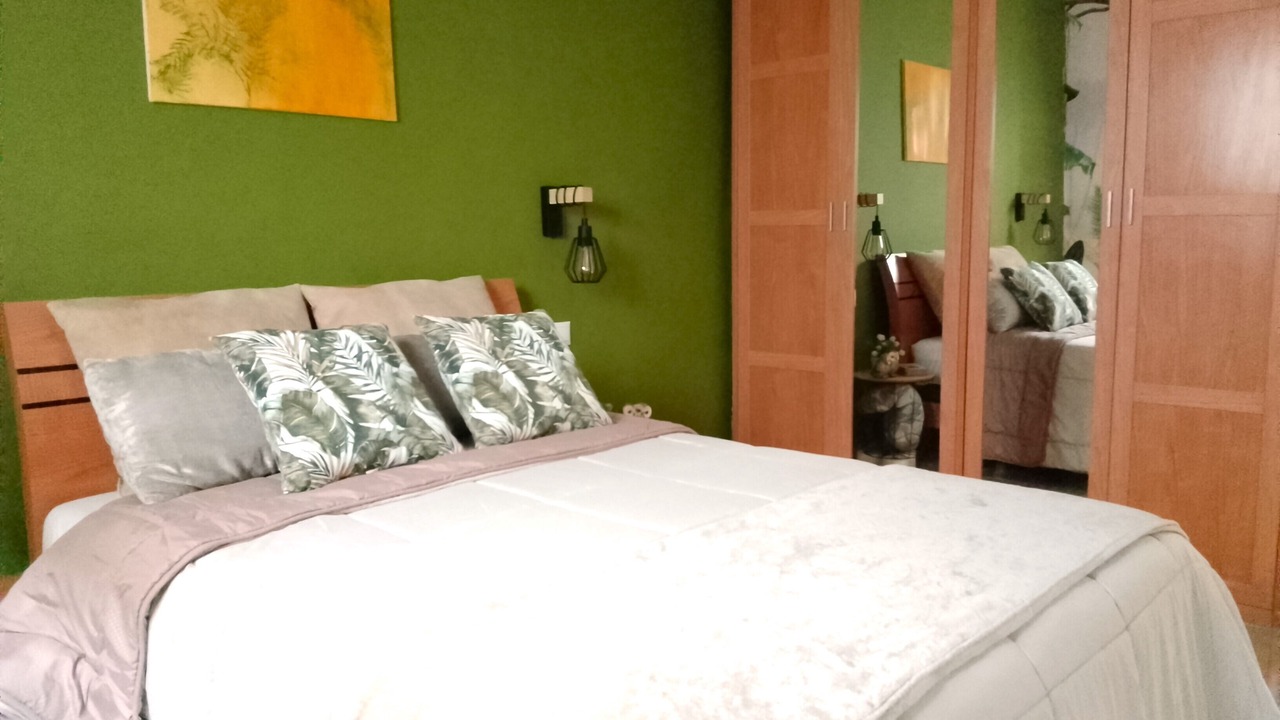 Photo of Bedroom in Albunol