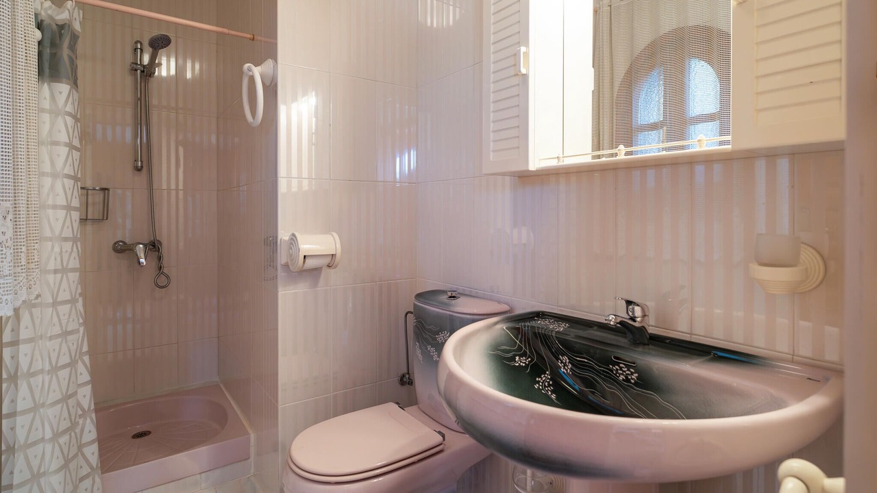 Photo of Bathroom in Velilla-Taramay
