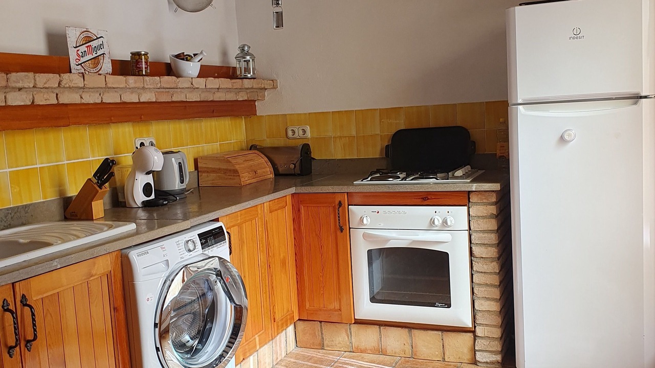 Photo of Kitchen in Albunuelas