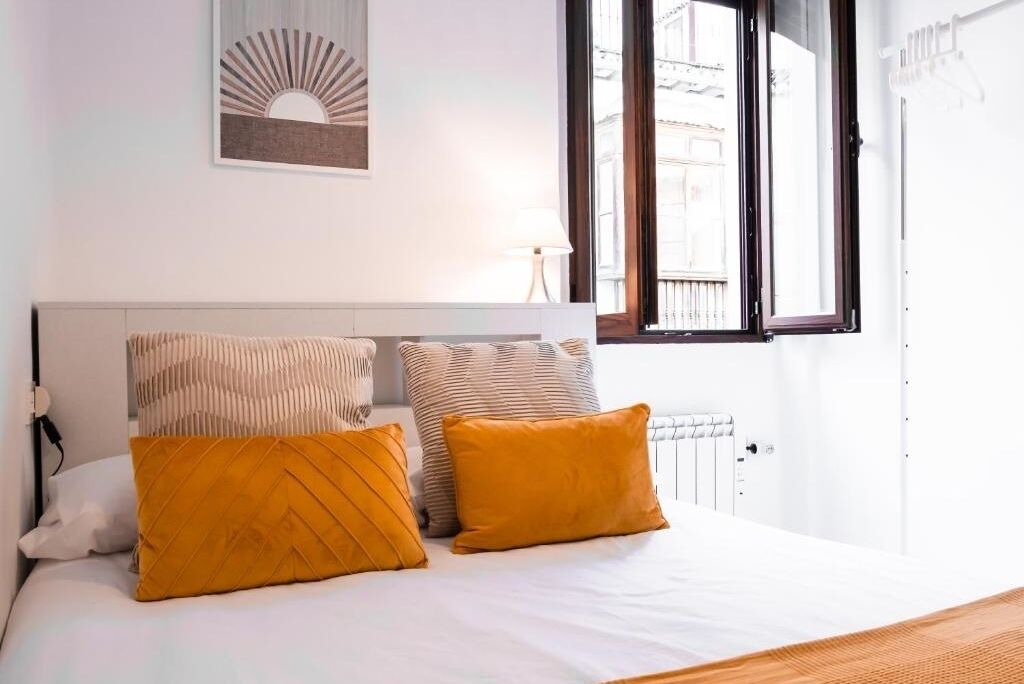 Photo of Bedroom in Central District