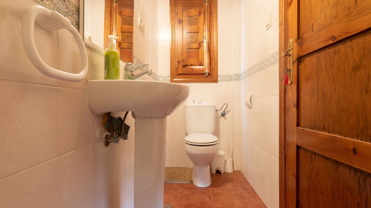 Photo of Bathroom in Orgiva
