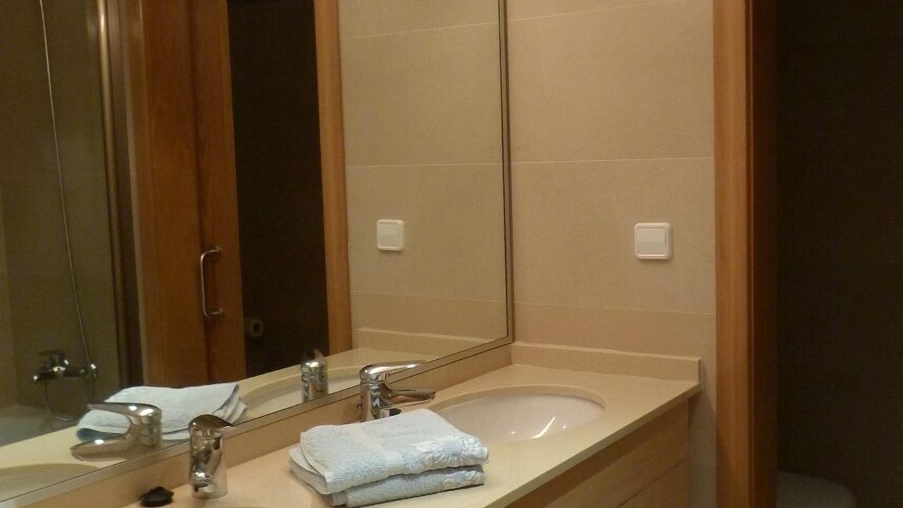 Photo of Bathroom in Velilla-Taramay