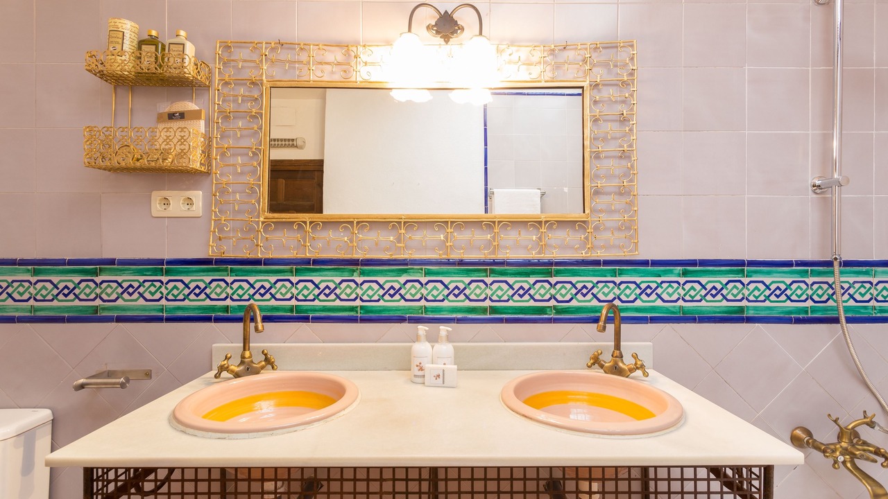 Photo of Bathroom in Sacromonte