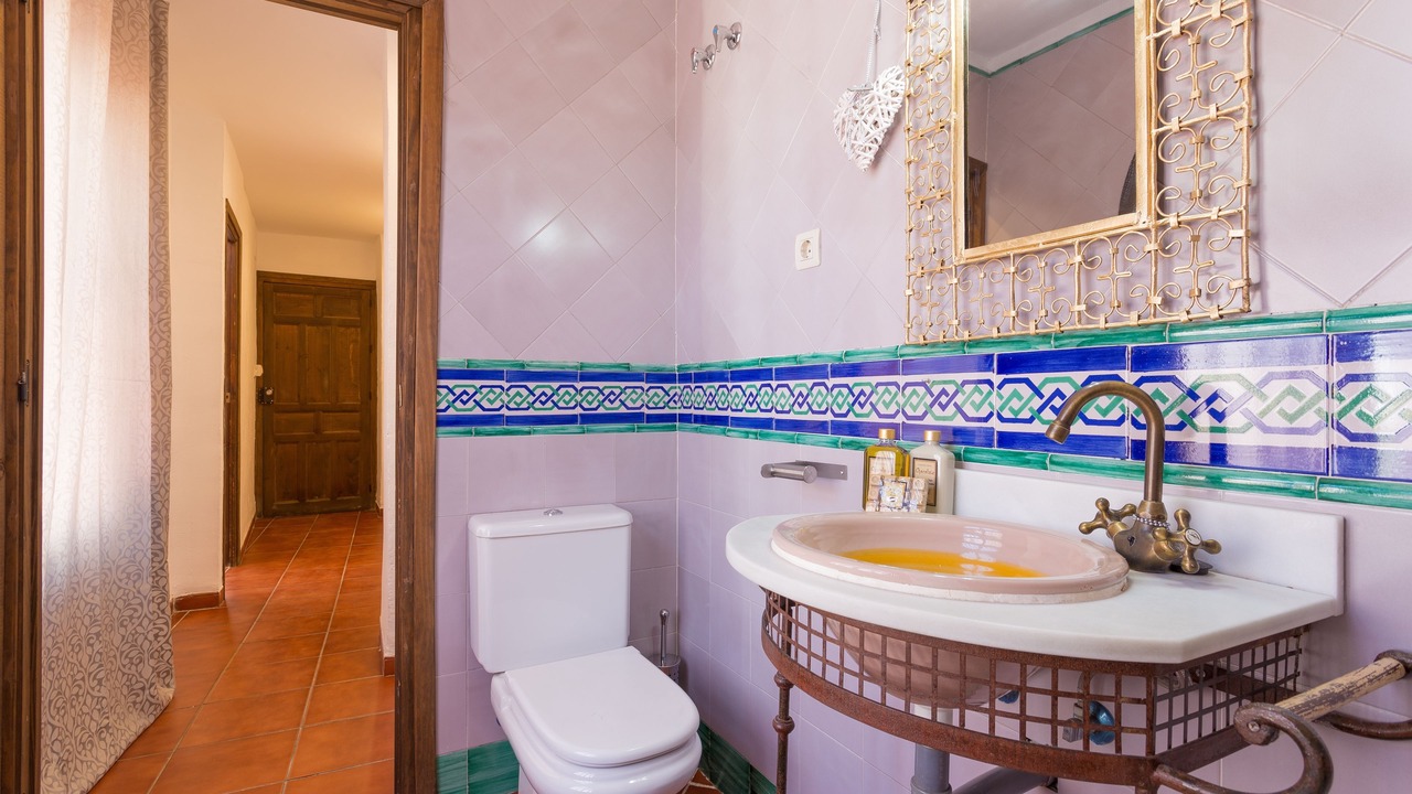 Photo of Bathroom in Sacromonte