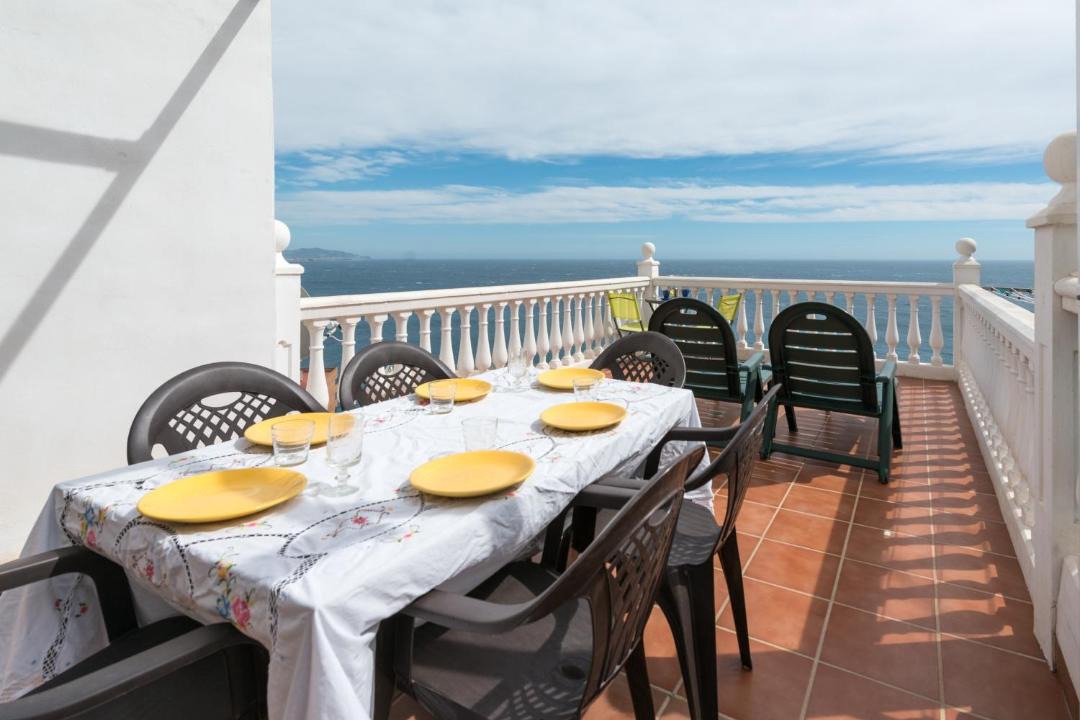 Photo of Patio Balcony in Velilla-Taramay