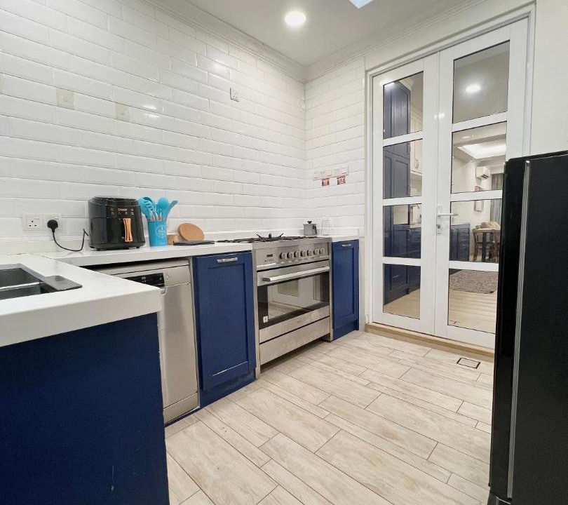 Photo of Kitchen in Section 9