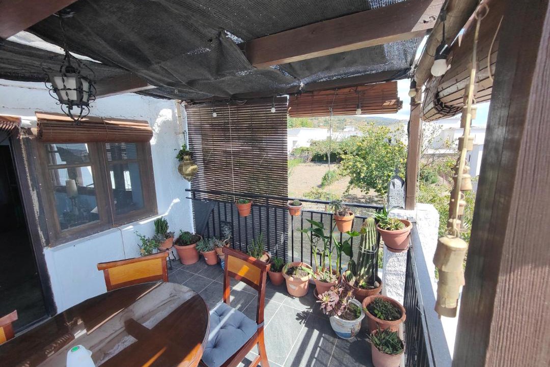 Photo of Patio Balcony in Pitres